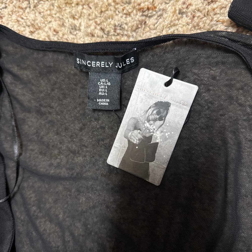 Sincerely Jules Black V-Neck Blouse - Picture 3 of 3